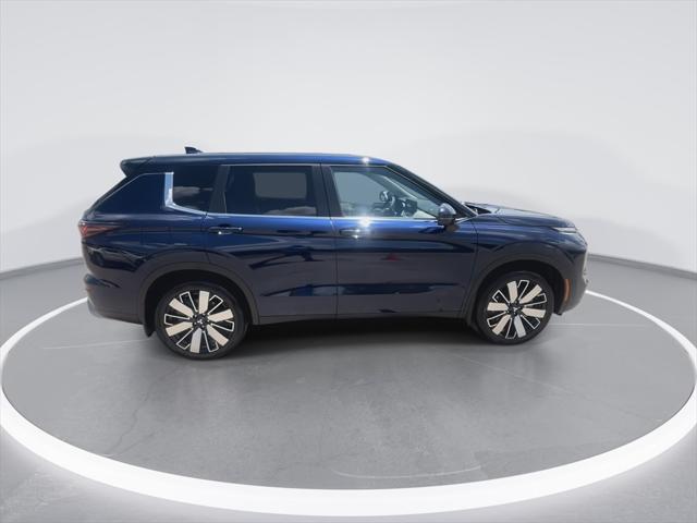 new 2025 Mitsubishi Outlander car, priced at $32,000