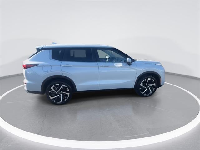 new 2024 Mitsubishi Outlander car, priced at $31,967