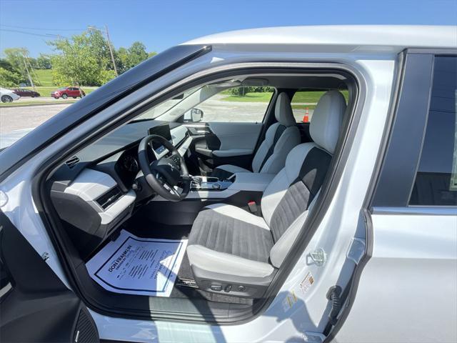 new 2025 Mitsubishi Outlander car, priced at $31,000