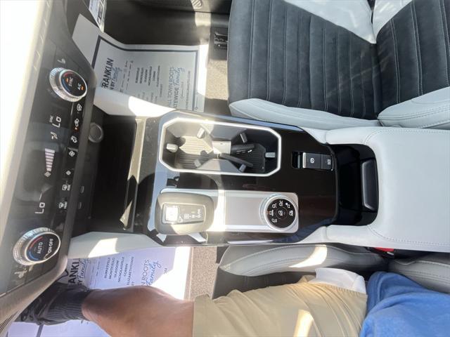 new 2025 Mitsubishi Outlander car, priced at $31,000