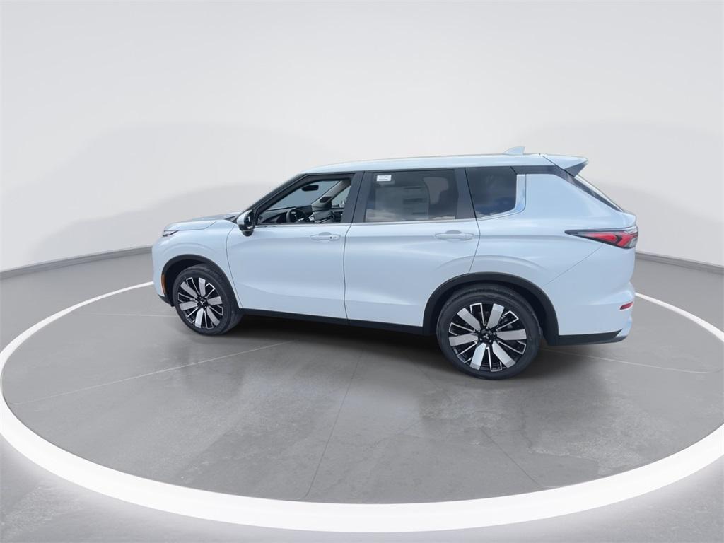 new 2025 Mitsubishi Outlander car, priced at $34,967