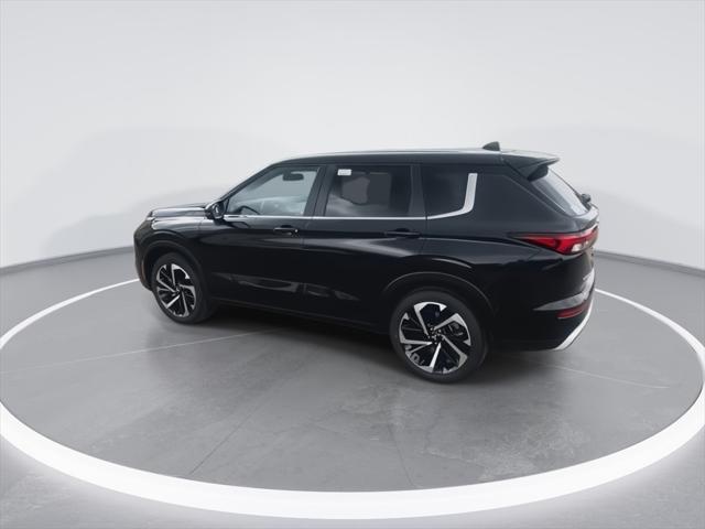 new 2024 Mitsubishi Outlander car, priced at $31,967