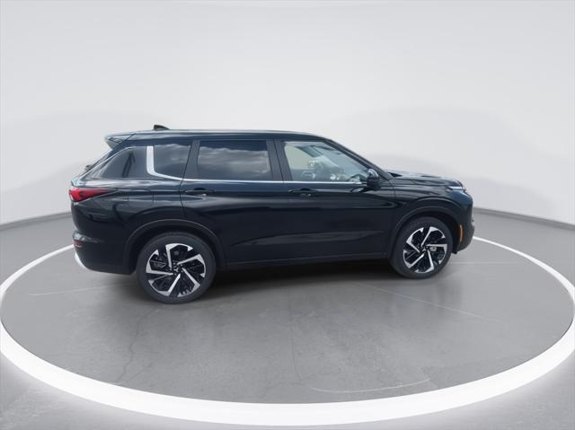 new 2024 Mitsubishi Outlander car, priced at $31,767