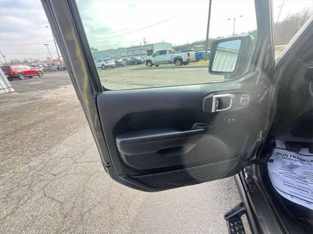 used 2021 Jeep Gladiator car, priced at $31,660