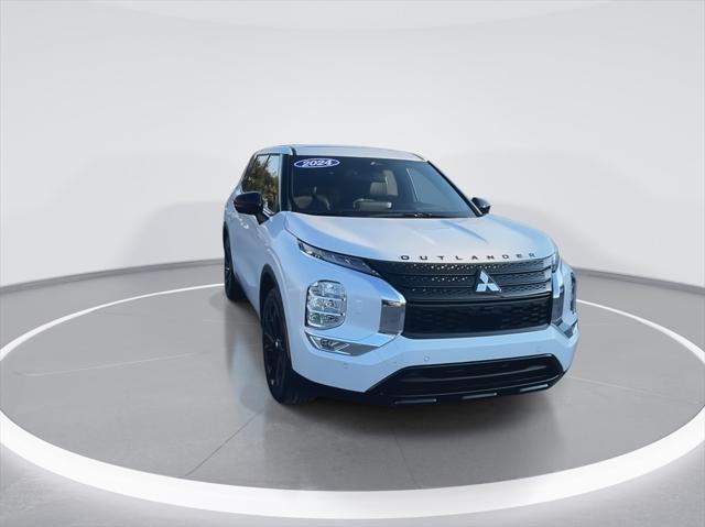 new 2024 Mitsubishi Outlander car, priced at $31,000