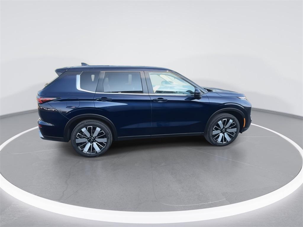 new 2025 Mitsubishi Outlander car, priced at $33,497