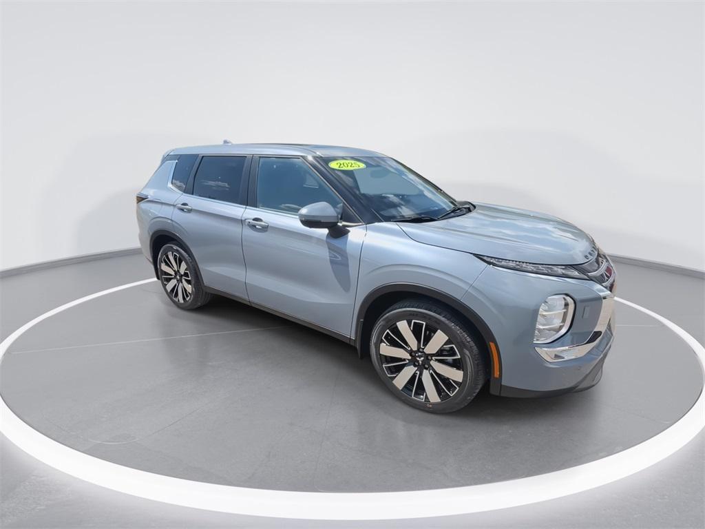 new 2025 Mitsubishi Outlander car, priced at $37,000