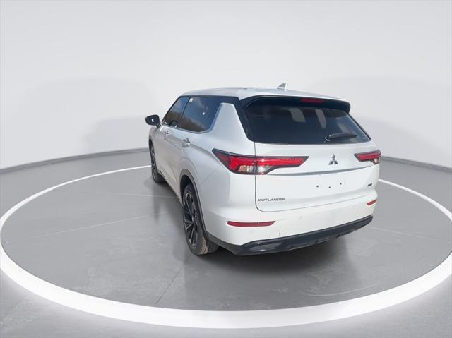 new 2024 Mitsubishi Outlander car, priced at $33,567