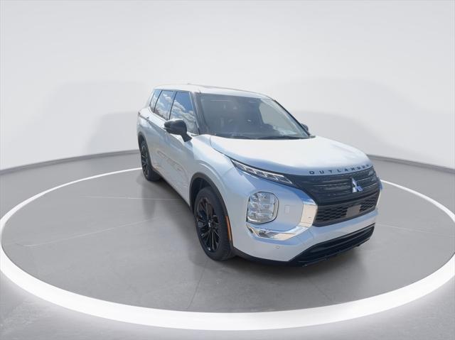 new 2024 Mitsubishi Outlander car, priced at $33,567