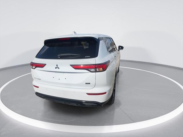 new 2024 Mitsubishi Outlander car, priced at $33,567