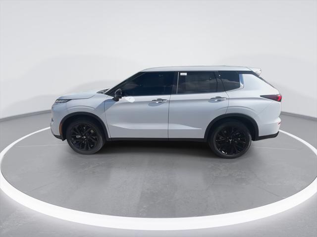 new 2024 Mitsubishi Outlander car, priced at $33,567