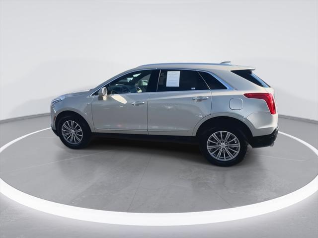 used 2017 Cadillac XT5 car, priced at $21,100