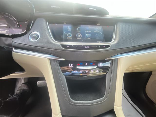 used 2018 Cadillac XT5 car, priced at $14,495