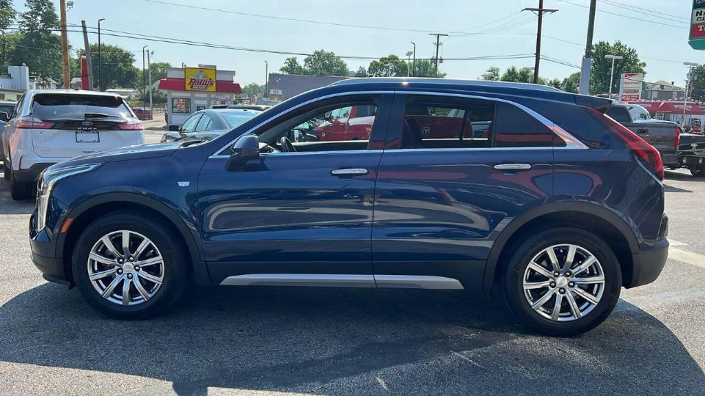 used 2019 Cadillac XT4 car, priced at $25,900