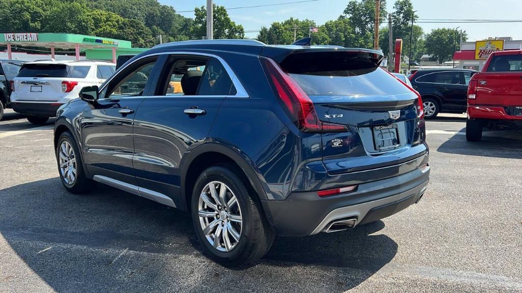 used 2019 Cadillac XT4 car, priced at $25,900