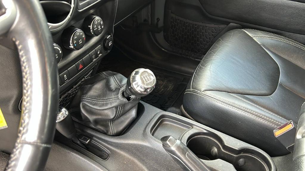 used 2014 Jeep Wrangler Unlimited car, priced at $19,900