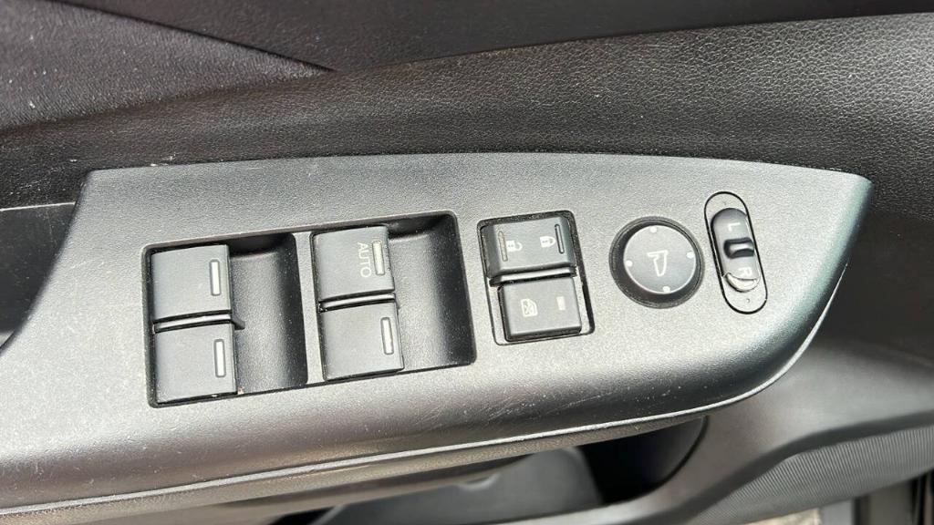 used 2014 Honda CR-V car, priced at $13,900