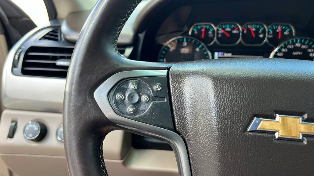 used 2015 Chevrolet Suburban car, priced at $13,900