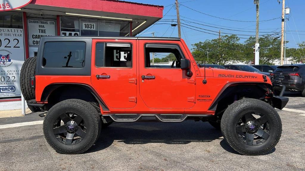 used 2015 Jeep Wrangler Unlimited car, priced at $18,900
