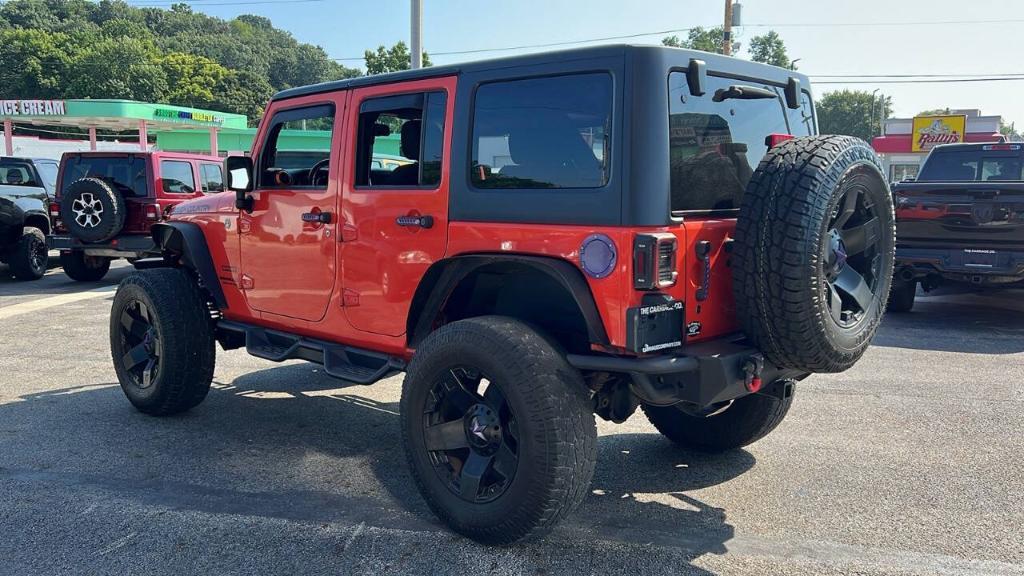 used 2015 Jeep Wrangler Unlimited car, priced at $18,900