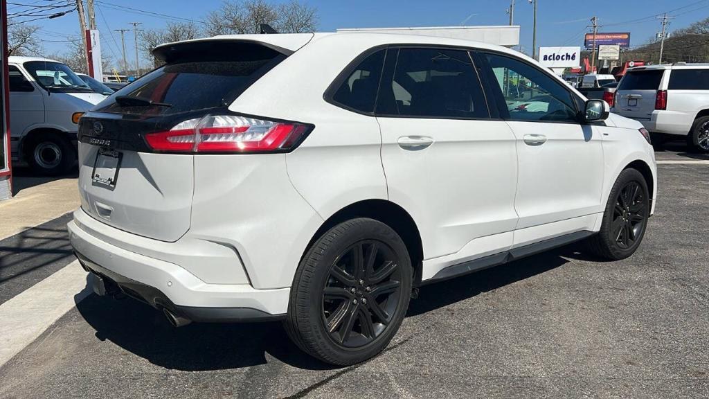 used 2021 Ford Edge car, priced at $27,900