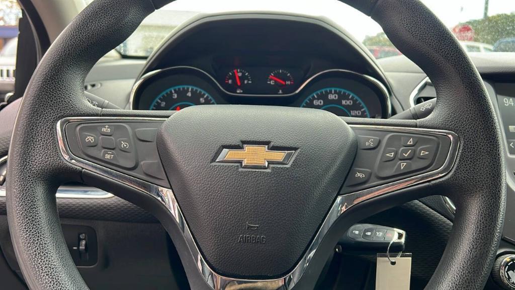 used 2016 Chevrolet Cruze car, priced at $8,900