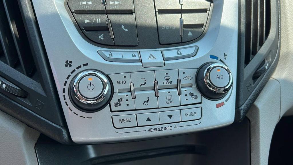 used 2014 Chevrolet Equinox car, priced at $5,900