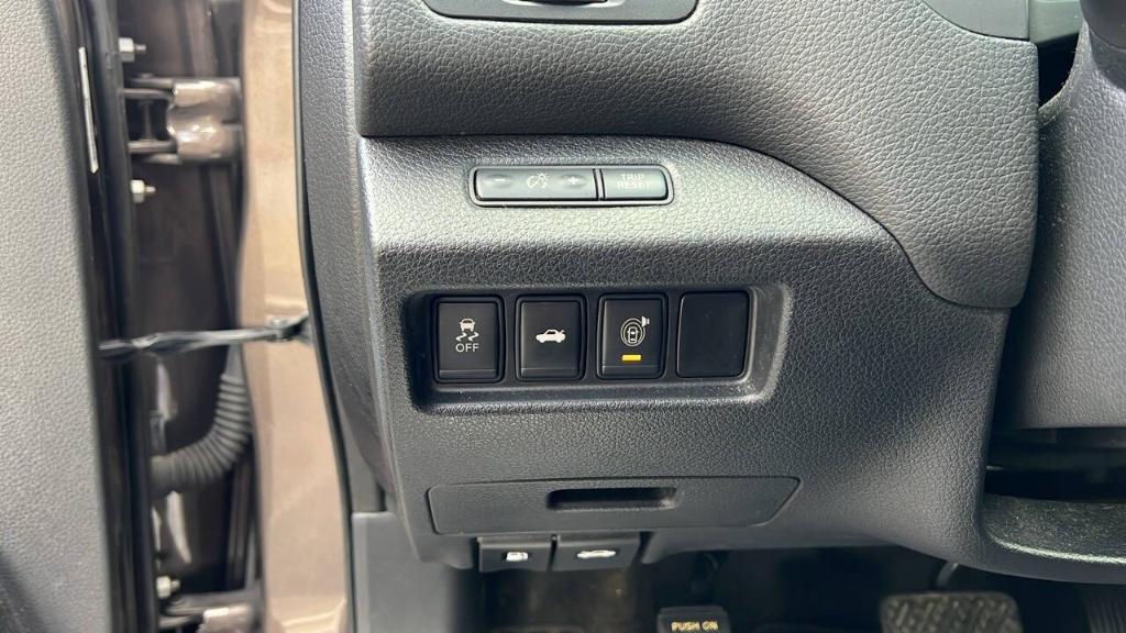 used 2014 Nissan Altima car, priced at $7,900