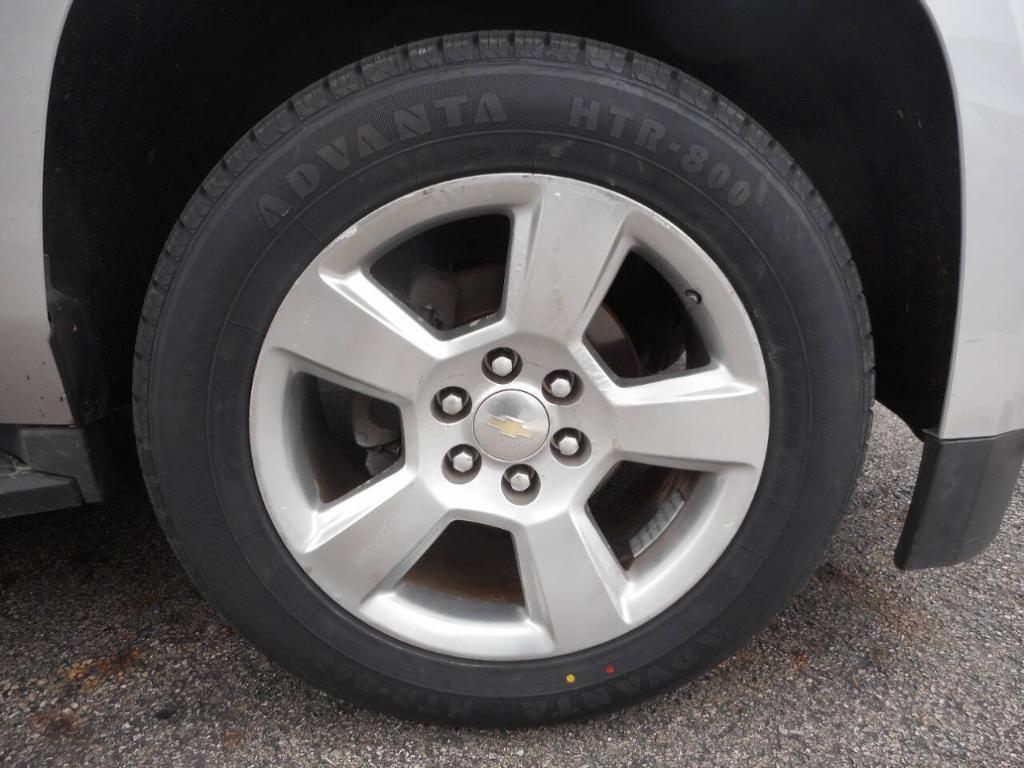 used 2016 Chevrolet Suburban car, priced at $16,900