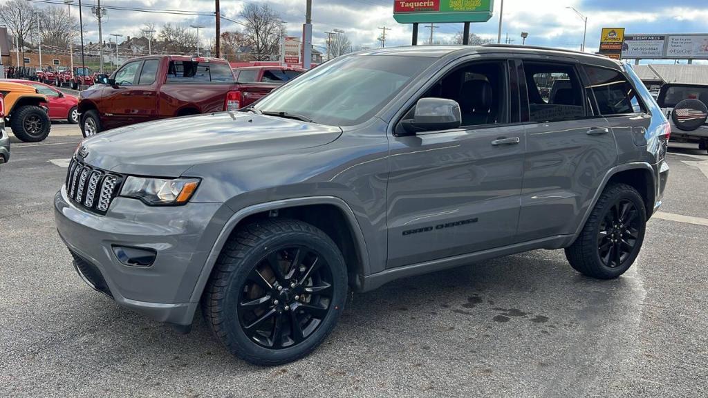 used 2019 Jeep Grand Cherokee car, priced at $17,900