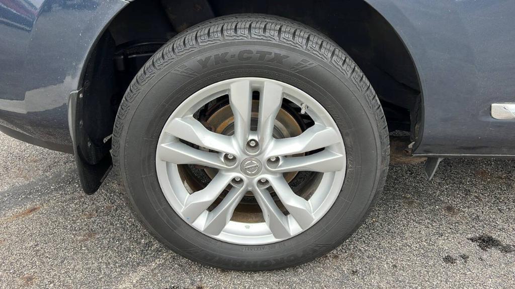 used 2013 Nissan Rogue car, priced at $8,900