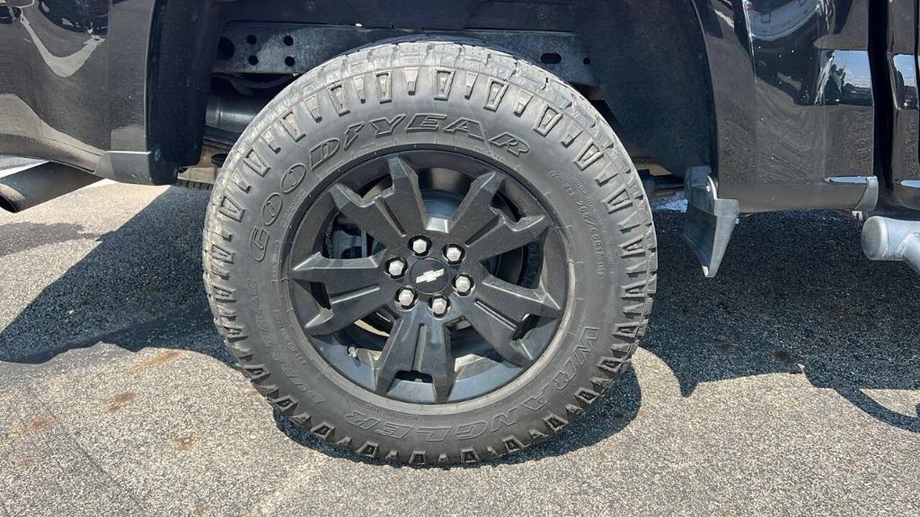used 2021 Chevrolet Colorado car, priced at $31,900