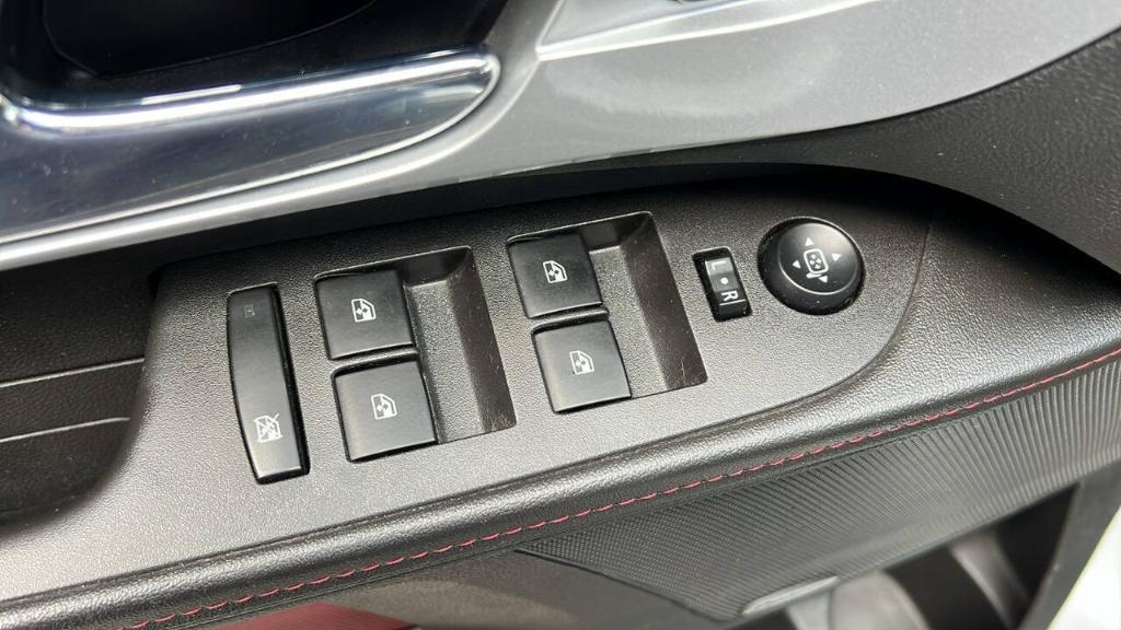 used 2015 Chevrolet Equinox car, priced at $10,900