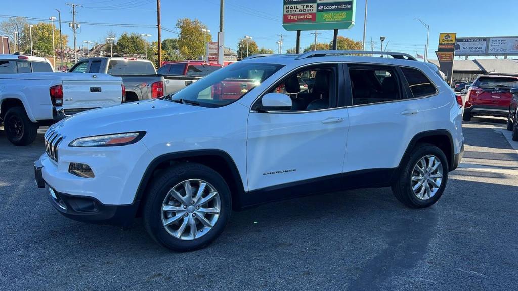 used 2015 Jeep Cherokee car, priced at $8,900