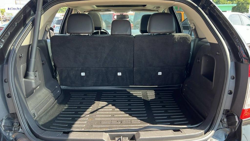 used 2013 Ford Edge car, priced at $8,900