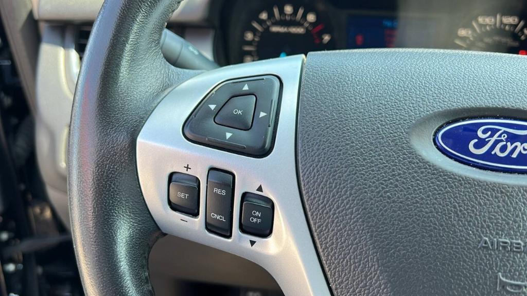 used 2013 Ford Edge car, priced at $8,900