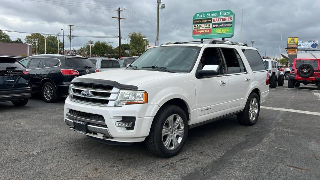 used 2016 Ford Expedition car, priced at $16,900