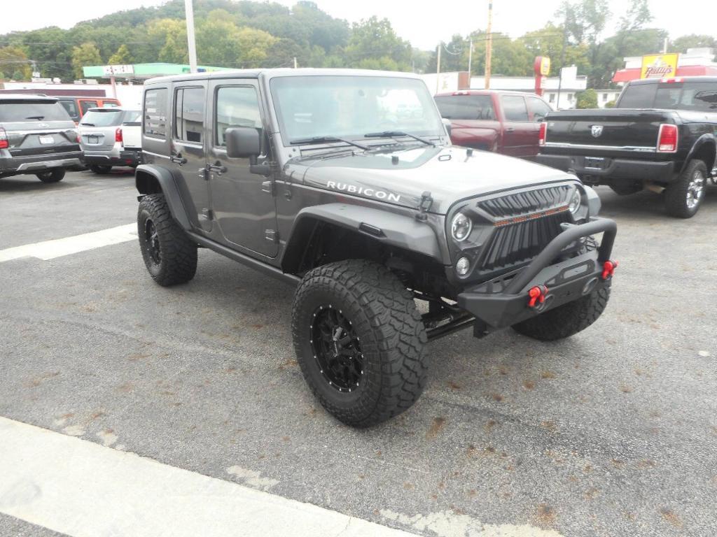 used 2016 Jeep Wrangler Unlimited car, priced at $21,900
