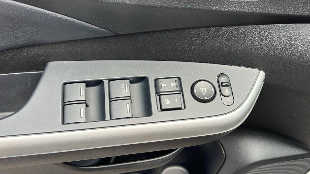 used 2013 Honda CR-V car, priced at $14,900
