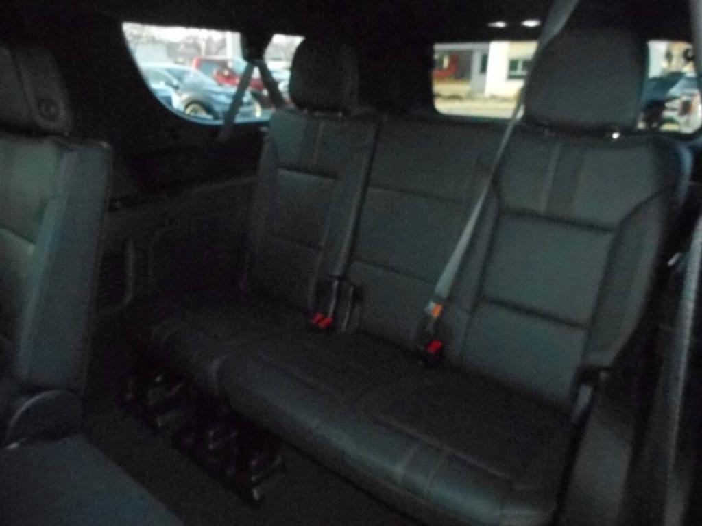 used 2021 Chevrolet Suburban car, priced at $32,900