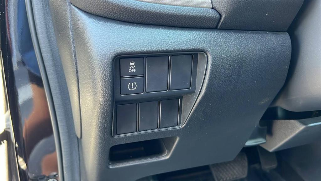 used 2017 Honda CR-V car, priced at $15,900