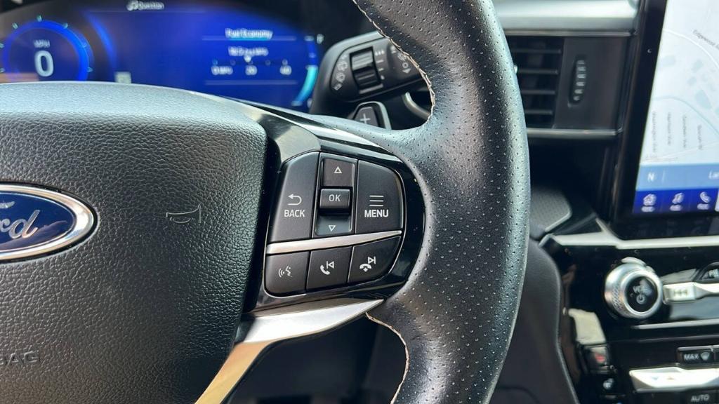 used 2022 Ford Explorer car, priced at $39,900