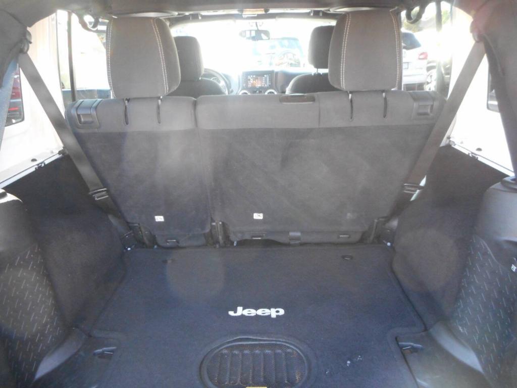 used 2016 Jeep Wrangler Unlimited car, priced at $21,900