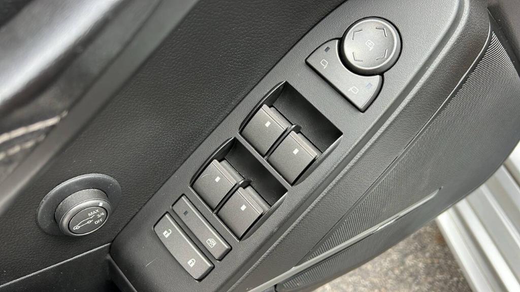 used 2013 Cadillac CTS car, priced at $9,900