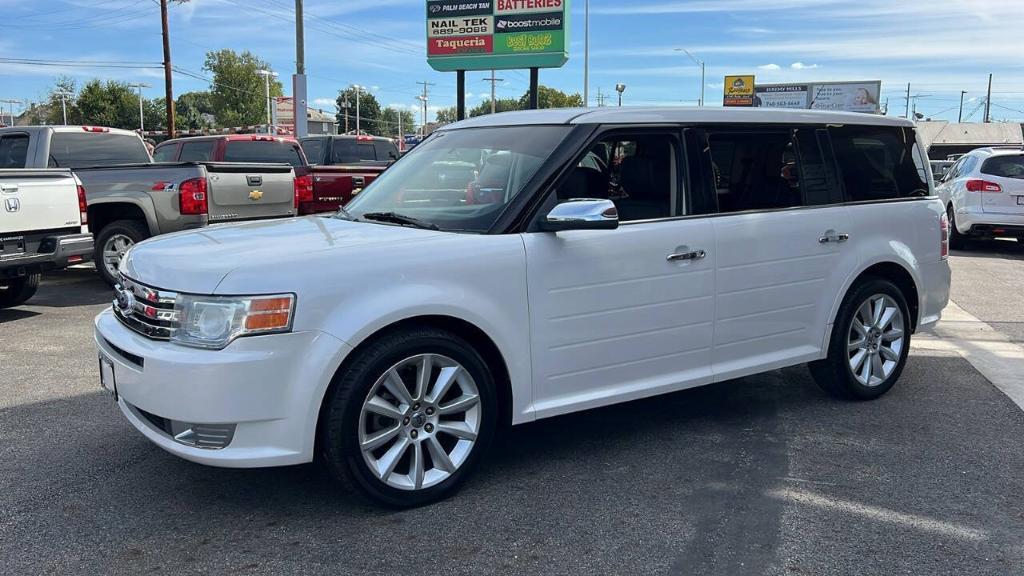 used 2011 Ford Flex car, priced at $9,900