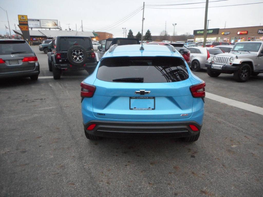used 2025 Chevrolet Trax car, priced at $23,900