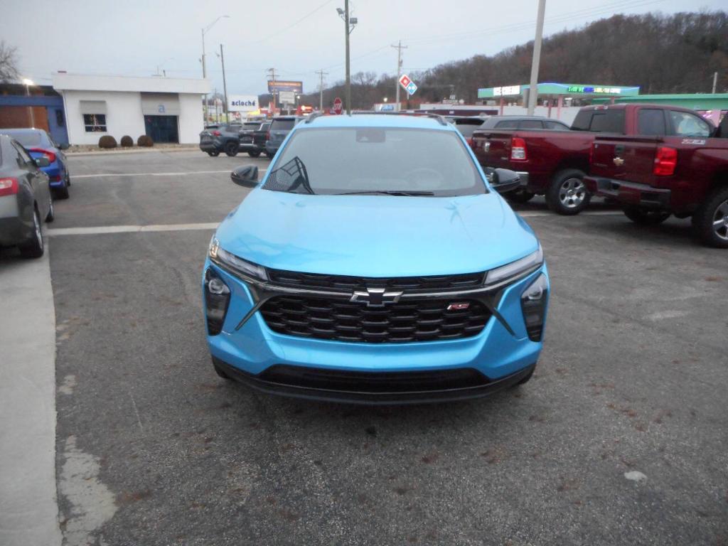 used 2025 Chevrolet Trax car, priced at $23,900