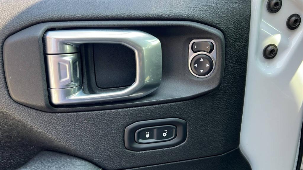 used 2021 Jeep Wrangler Unlimited car, priced at $28,900