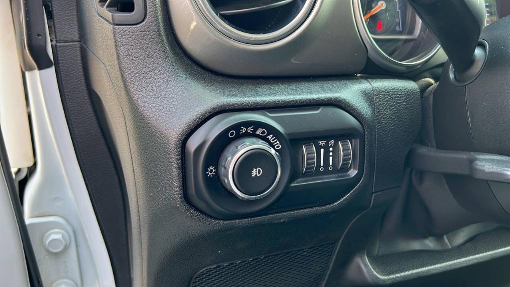 used 2021 Jeep Wrangler Unlimited car, priced at $28,900