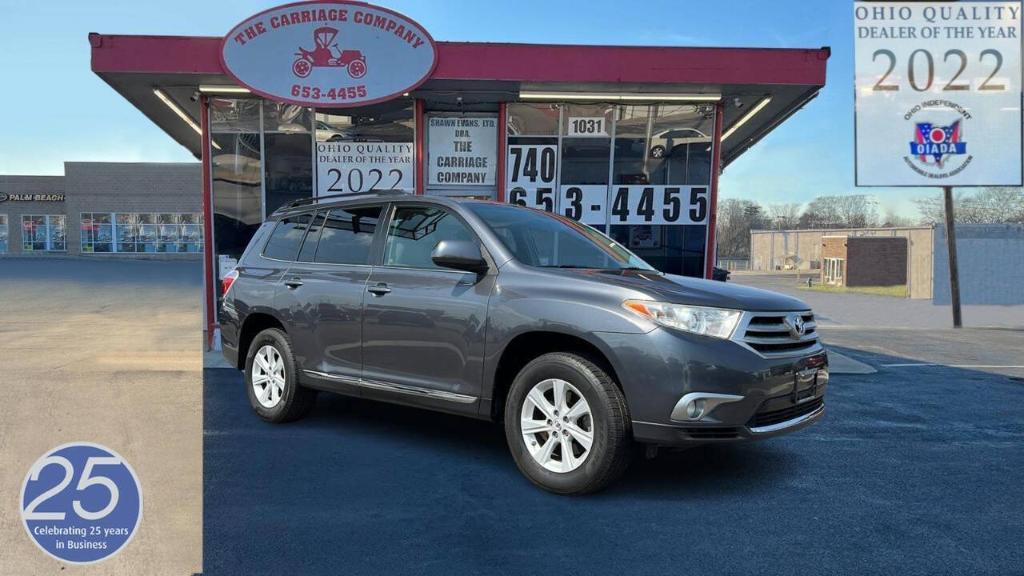 used 2012 Toyota Highlander car, priced at $14,900